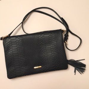 GiGi New York Purse